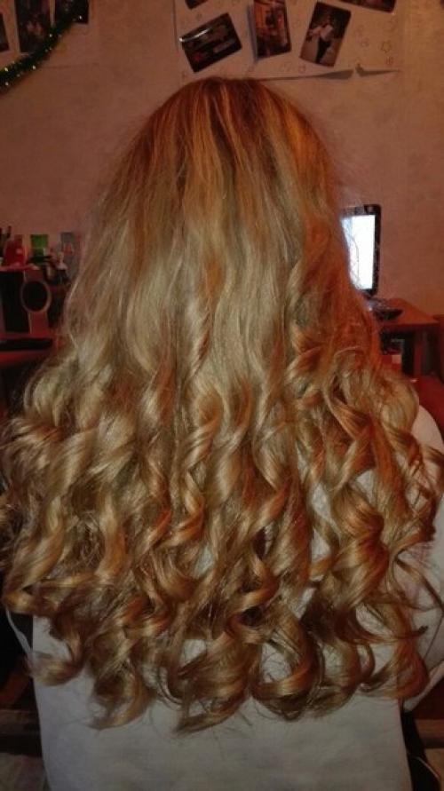 Дорогие девушки, предлагаю вам сделать красивую причёску и макияж, как для какого либо праздника, так и просто для вечера с любимым человеком. 01