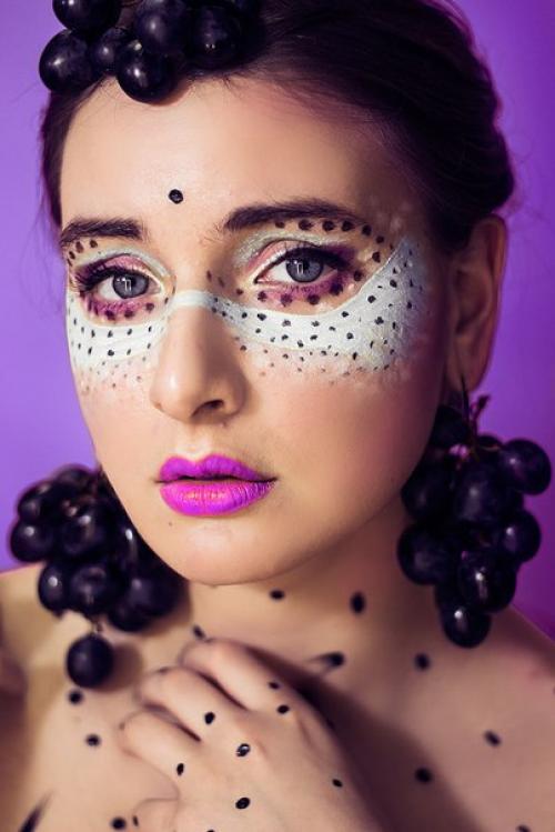 В феврале в будний день возьму пару девушек для портретных съемок у меня дома. 01