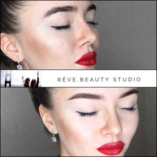 Дорогие девушки!  Для совместной аренды кабинета ищу мастера бьюти индустрии (желательно ногтевого сервиса! 02