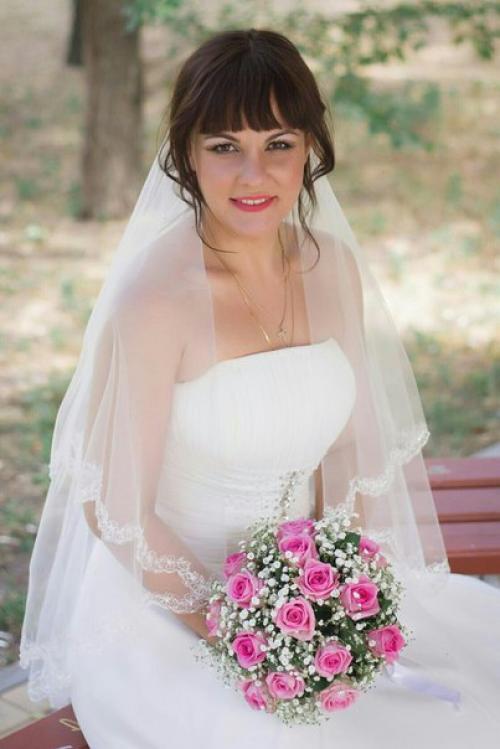 Кто желает сделать красивый праздничный, дневной, вечерний макияж, прическу;. 02