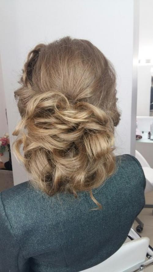 Девушки?  Я сертифицированный мастер свадебный стилист - визажист? 01