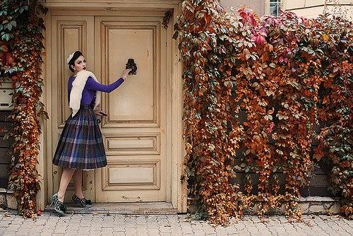 Девушки, приглашаю вас и ваших близких и любимых на осеннюю фотосессию, которая будет проходить в фотостудии 30 октября. 04