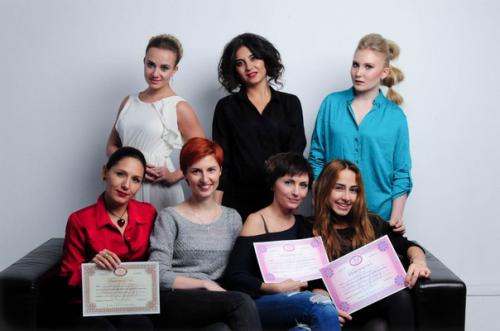 Выпускная съемка моего сентябрьского курса Салонный Макияж и стилист по прическам. 04