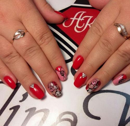 Каждая девушка, ухаживающая за собой, следит не только за трендами в мире макияжа, причесок и одежды, но так же и в мире маникюра. 01