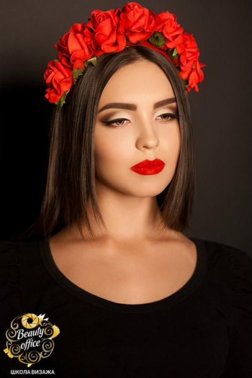 Базовый курс визажа. 01 Базовый курс визажа. 01