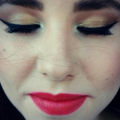 Нужны модели для макияж и локоны/причёски ( для пополнения клиентской базы! 07