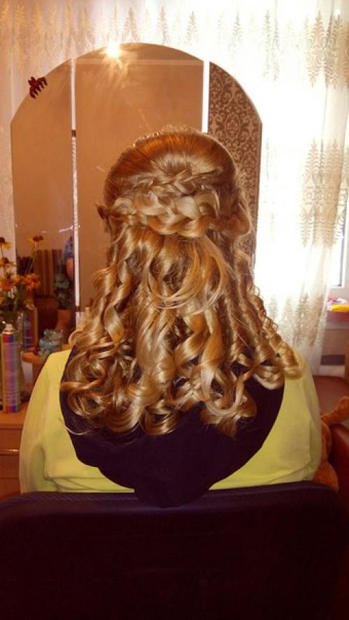 Девушки красавицы жду вас в центре города уютное место и вкусный. 08