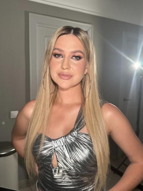 Участие в фотосессии или моделью на макияж и прическу приму. 01