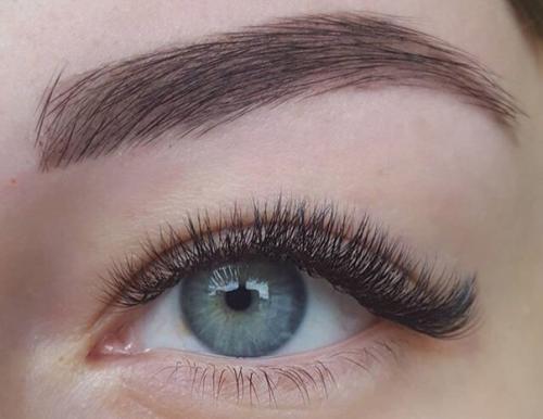 Наращивание 2 Д объёма у начинающего мастера коррекция окрашивание бровей краской (Refectocil) 1000? 01