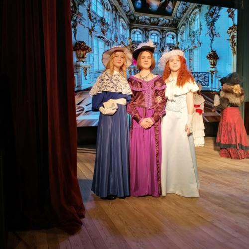 Идея создания театра моды зародилась в моей голове лет 6 назад. 01