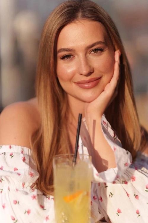 Участие в фотосессии или моделью на макияж и прическу приму. 02