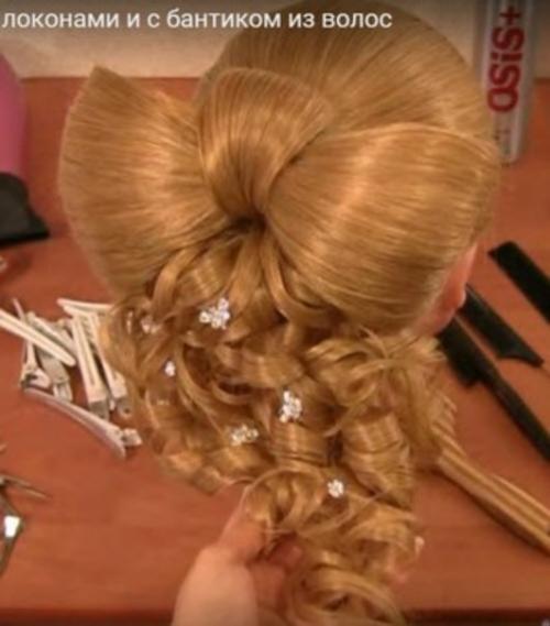 Внимание!  Ищу моделей, с длиной волос ниже плеч, для отработки различных причесок: с сеточками, на основе хвоста, на бок, с бантом из волос. 09