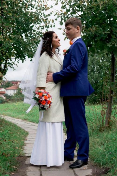 Ищу начинающего мастера по макияжу и прическе для совместной работы! 04