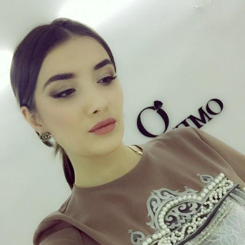 Девочки?  Нужны модели на профессиональный макияж и прическу/укладку? 09