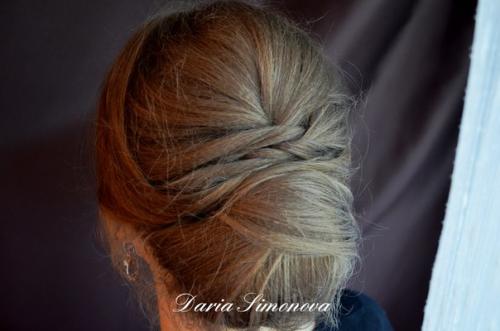 В предверии новогодних праздников и фотосессий спешу предложить вам свои услуги стилиста - визажиста. 03