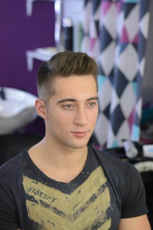 Гримерка - имидж - клуб для женщин и мужчин, которые хотят быть в курсе моды. 01 Гримерка - имидж - клуб для женщин и мужчин, которые хотят быть в курсе моды. 01