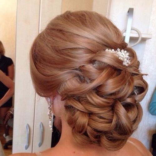 Здравствуйте мы занимаемся прическами любой сложности, макияжем, оформлением и окрашиванием бровей. 07 Здравствуйте мы занимаемся прическами любой сложности, макияжем, оформлением и окрашиванием бровей. 07