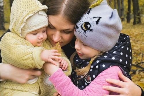 Ищу начинающего мастера по макияжу и прическе для совместной работы! 01