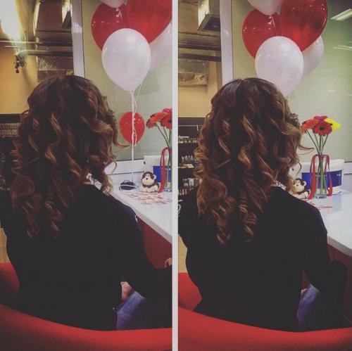 Здравствуйте мы занимаемся прическами любой сложности, макияжем, оформлением и окрашиванием бровей. 02 Здравствуйте мы занимаемся прическами любой сложности, макияжем, оформлением и окрашиванием бровей. 02