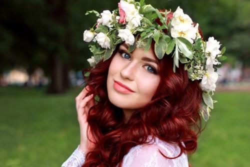 Девочки, в декабре я возьму 2-3 человек на курс Сам себе визажист в г. Осинники.  В том случае, Если интересно - пишите, не стесняйтесь? 01