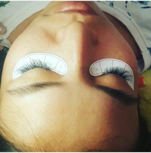 Маникюр, педикюр, коррекция бровей, макияж, наращивание ресниц классика, 2 Д, 3 Д носка от 1, 5 месяца, прически, укладка волос. 01