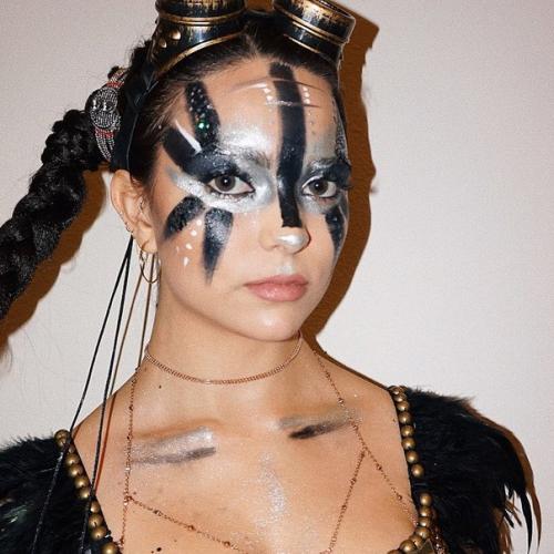 Instagram Thatweirdbitchbella Tanamongeau. 02