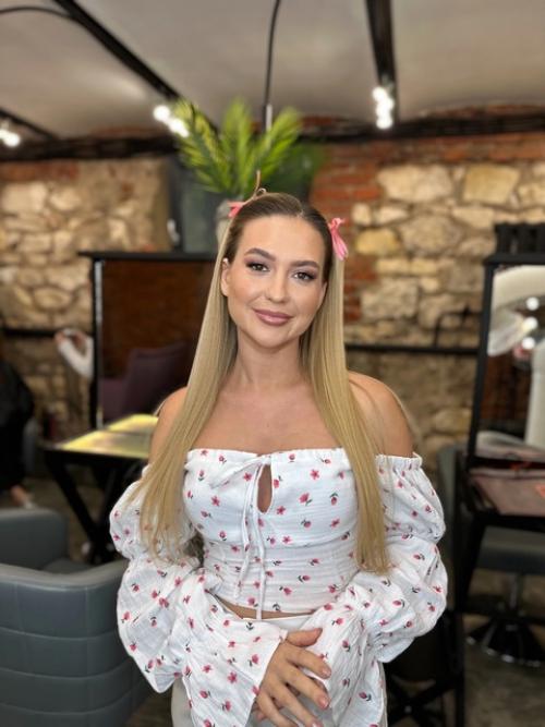 Участие в фотосессии или моделью на макияж и прическу приму. 04