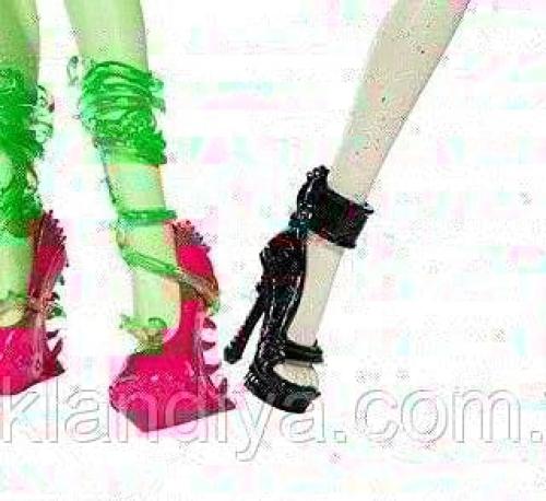 Набор Monster High Рошель гойл и Венера мухоловка зомби шейк Zombie Shake Rochelle Goyle and Venus Mcflytrap. 02