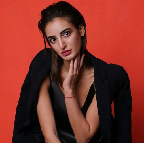 Нужны модели на: 01