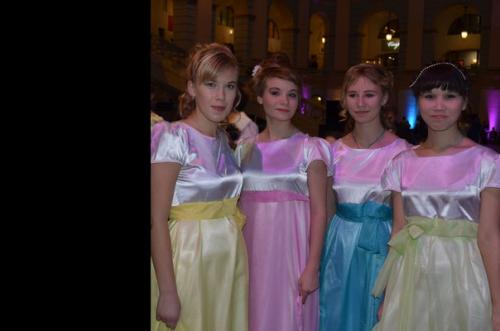 На днях в Москве завершился международный кремлёвский кадетский бал 2016 в честь празднования дня героев отечества. 05