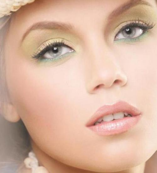 Салон красоты Лик поздравляет вас? 01