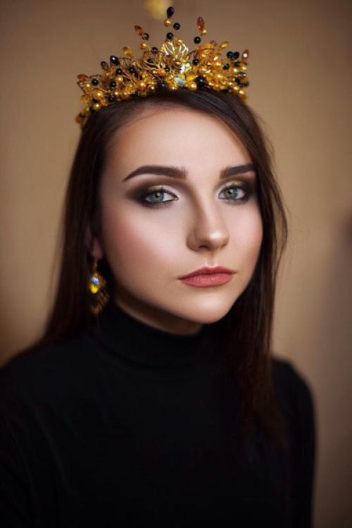 Девочки, принимаю на макияж? 05