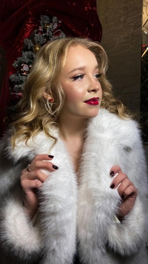 Новый год - это время волшебства и ярких образов! 01