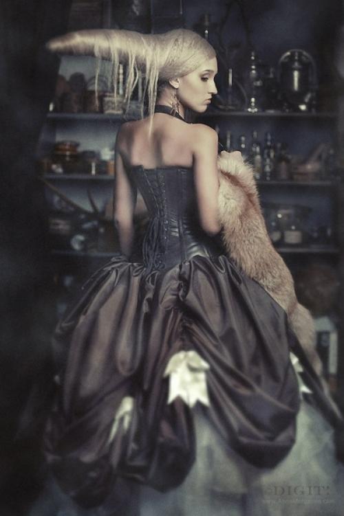 Винтажная Охотница в парике, сделанном моими руками. 02