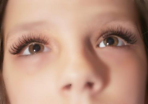 Ищу моделей на наращивания ресниц классика (500 Р) и 2D(700 Р). 04