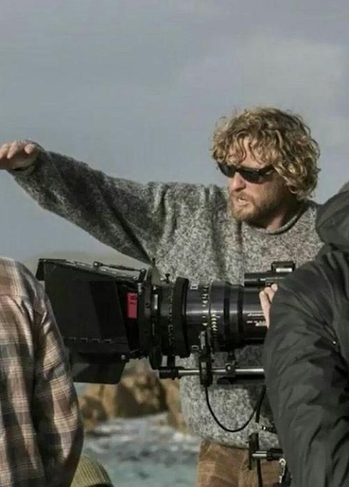 Саймон о режиссёрской работе над фильмом Дыхание! 01