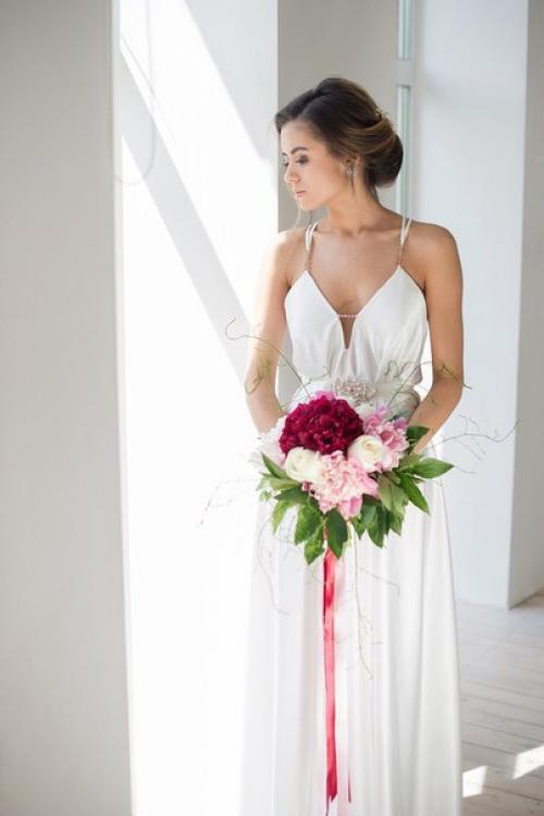 Дорогие девушки?  Декабрь пора прекрасных зимних фотосессий, различных мероприятий, да и просто повод порадовать себя? 01