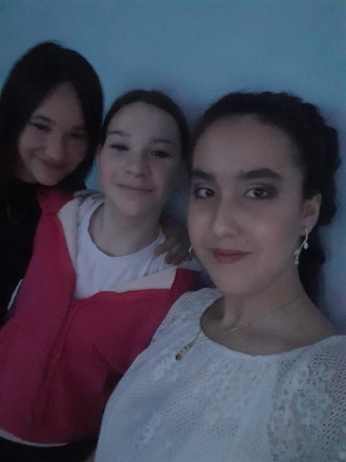 Вот и подошла к концу вторая четверть, позади олимпиады всош, кубок Гагарина, контрольные в школе и музыкалке. 01