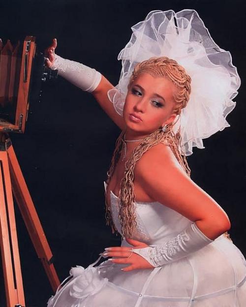 В тренде: косы в свадебных прическах. 01 В тренде: косы в свадебных прическах. 01