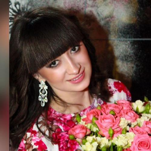 Спецпредложение для тех кто еще не успел записаться к мастеру на макияж и прическу на праздники! 01