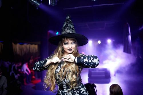 Дорогие девушки!  Во всю идет запись на сезон 2018? 03