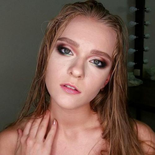 Милые девушки, приглашаю вас на макияж (вечерний, дневной, свадебный, выпускной итд) и моделирование, коррекцию и окраску бровей. 03