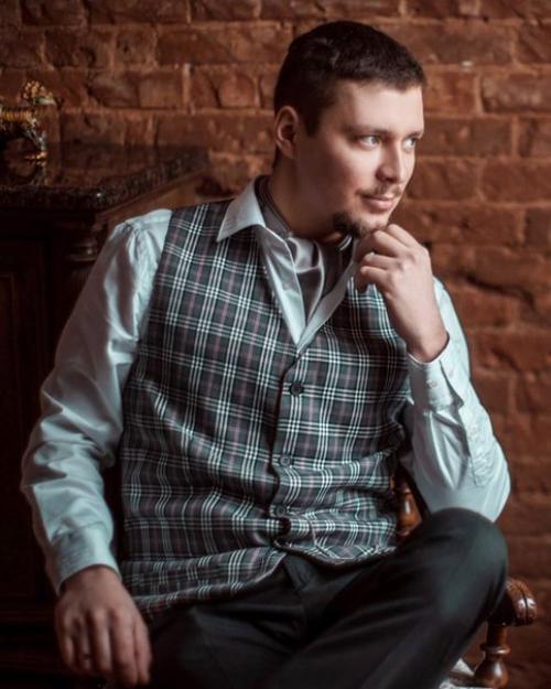 Сегодня прошла свадебная выставка в Миассе и у меня появилось настроение и желание поделиться прекрасным событием из нашей жизни. 01