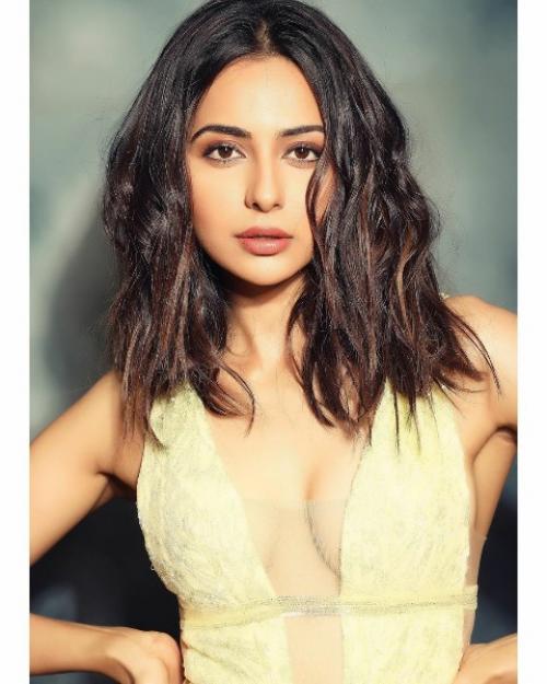 \u203a\u203a Style@Rakul_Preet_Singh \u203a Rakulpreetsingh: 01