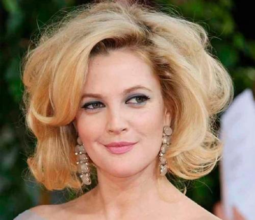 9 женских причесок, которые старят. 07 9 женских причесок, которые старят. 07