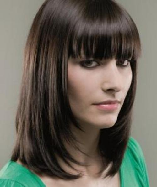 Градуированное каре. Современное парикмахерское искусство далеко вперед шагнуло. 04 Градуированное каре. Современное парикмахерское искусство далеко вперед шагнуло. 04