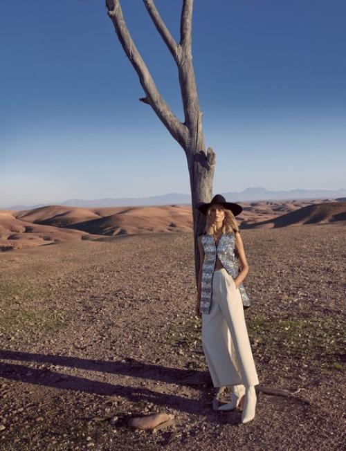 Welcome to Spring: Лаура Джули в фотосессии Камиллы акранс для Harper's Bazaar US March 2016. 07