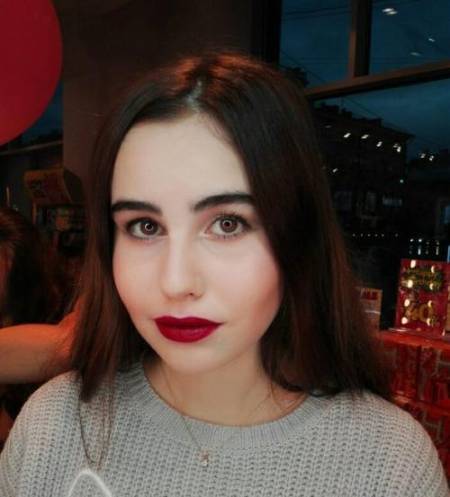 Дорогие девушки. Приглашаю вас на причёски и на макияж. 06