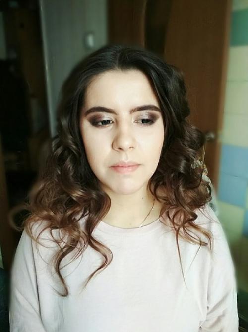 Модели?  Локоны?локоны?  Лопаток 300 р. 03