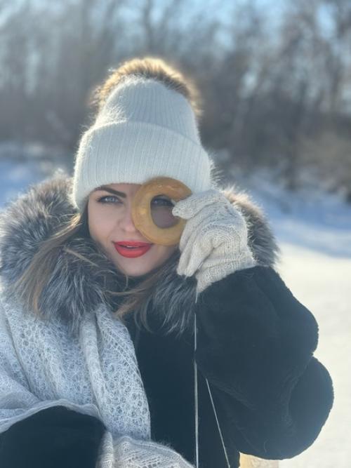 Что для счастья девушке нужно? 02